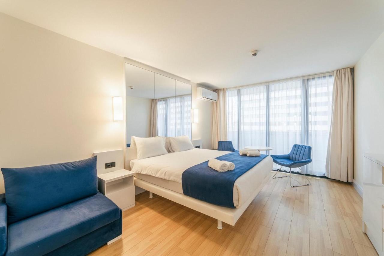 Orbi City Luxury Towers Aparthotel Batumi Exterior foto