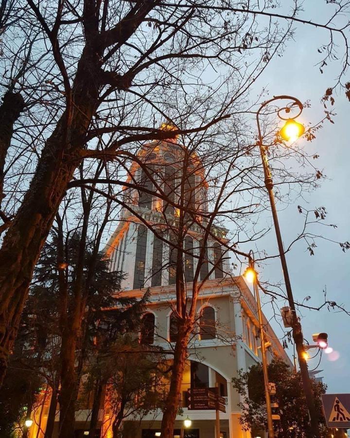 Orbi City Luxury Towers Aparthotel Batumi Exterior foto
