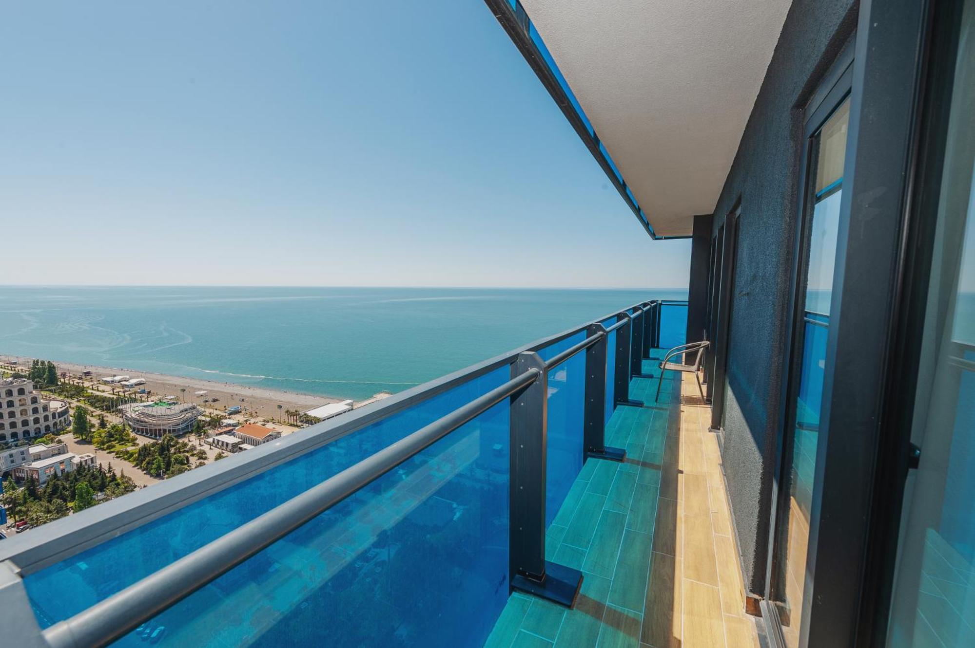 Orbi City Luxury Towers Aparthotel Batumi Exterior foto